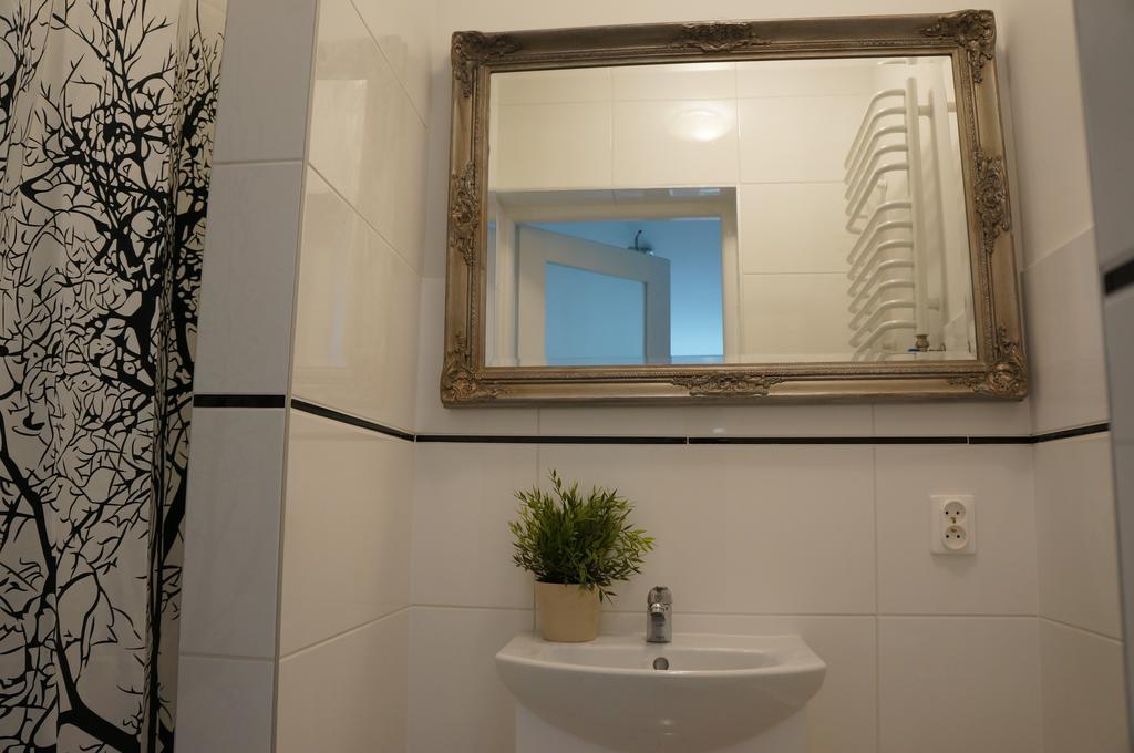 Apartamenty Z Klimatem Poznan Ngoại thất bức ảnh