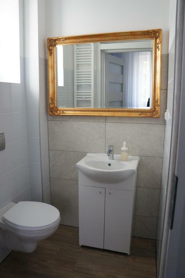 Apartamenty Z Klimatem Poznan Ngoại thất bức ảnh