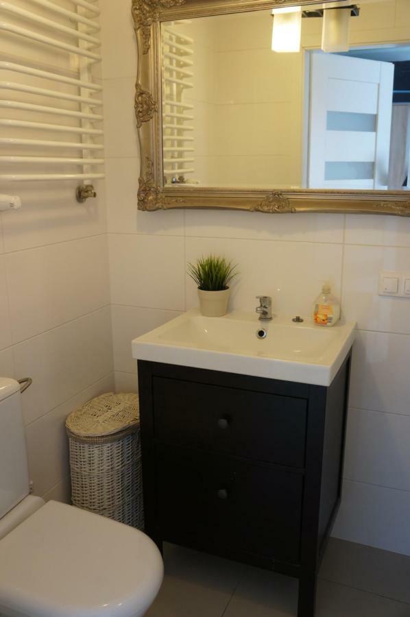 Apartamenty Z Klimatem Poznan Ngoại thất bức ảnh